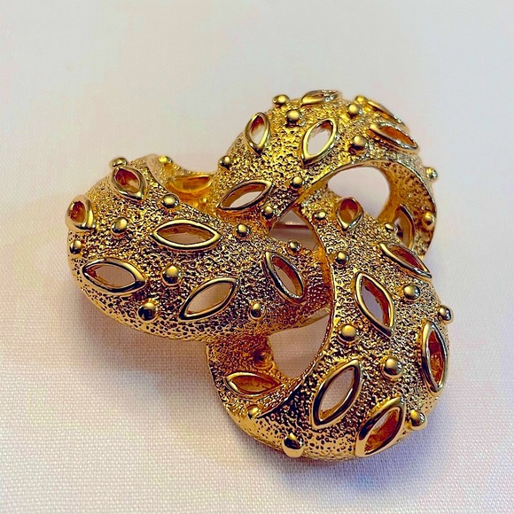 Vintage Gold plated Signed Butler brooch Brutalist Modernist - Picture 2 of 4